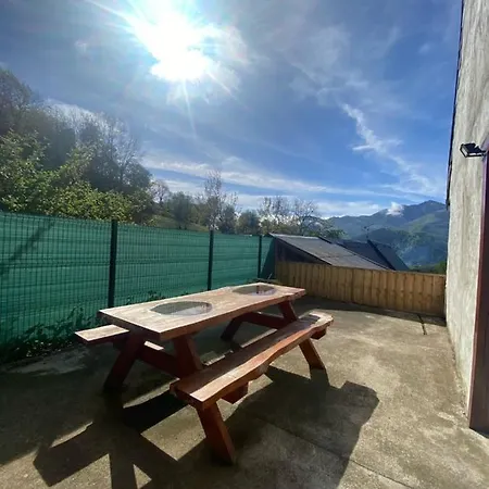 De Montagne * Poubeau