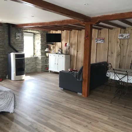 De Montagne Tatil Evi Poubeau